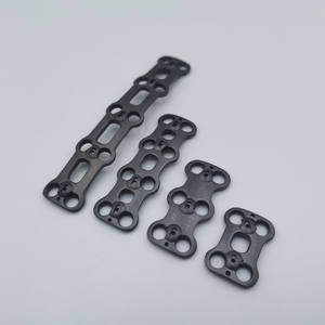 Plaques cervicales antérieures autobloquantes 4H 6H 8 trous, lot de 6 pièces en titane - Product Image 1