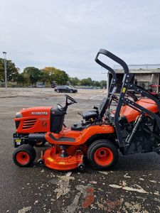 Riding Lawn Mower Tractor Agriculture 4x4 Mower Kubota G261 Gasoline 28V Electric Start Self-Propelled Mini Lawn Mower - Product Image 4