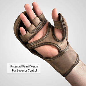 Guantes de boxeo para hombre en cuero vacuno dorado diseñados para entrenamientos de sparring de alta intensidad, entrenamientos con saco de boxeo y ejercicios de boxeo específicos - Product Image 6