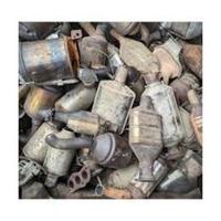 Déchets de convertisseur catalytique automobile en aluminium mélangé avec une teneur en Al de 99% d'origine BE