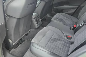 รถยนต์อีทริออน จีที เอเอชดับเบิ้ลยูอาร์ดี รุ่นปี 2022 ขับเคลื่อนสี่ล้อ ล้อแม็กขนาด 18 นิ้ว เบาะหนัง รถเอสยูวี แบตเตอรี่ลิเธียม พร้อมหลังคาซันรูฟแบบพาโนรามา และ 6 ที่นั่ง - Product Image 3