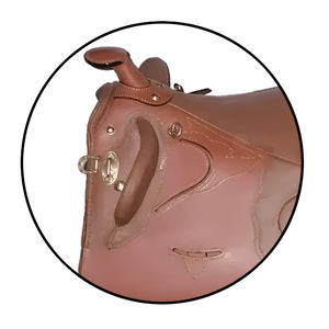 Selle de stock en cuir véritable de qualité supérieure faite à la main, légère et flexible avec un soutien confortable pour une conduite toute la journée - Product Image 3