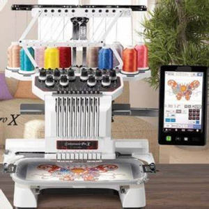 Machine à broder automatique informatisée Entrepreneur Pro X PR1050X et kits de cerceaux pour chapeaux - Nouveau - Product Image 2