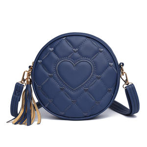 Bolso cruzado redondo: diseño elegante con flecos, bolso cruzado de moda ligero para mujer, bolso de hombro pequeño - Product Image 3