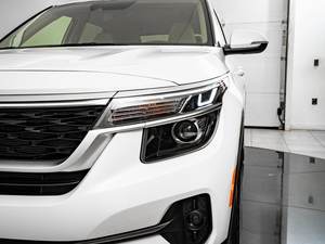 Kia Seltos Nightfall 2022 Usado en Buen Estado, SUV 4x4 - Listo para Enviar - Product Image 5