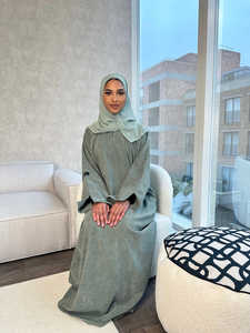 Abayas et chandails de prière faits à la main anti-rides en soie de haute qualité avec couleur personnalisée - Product Image 2