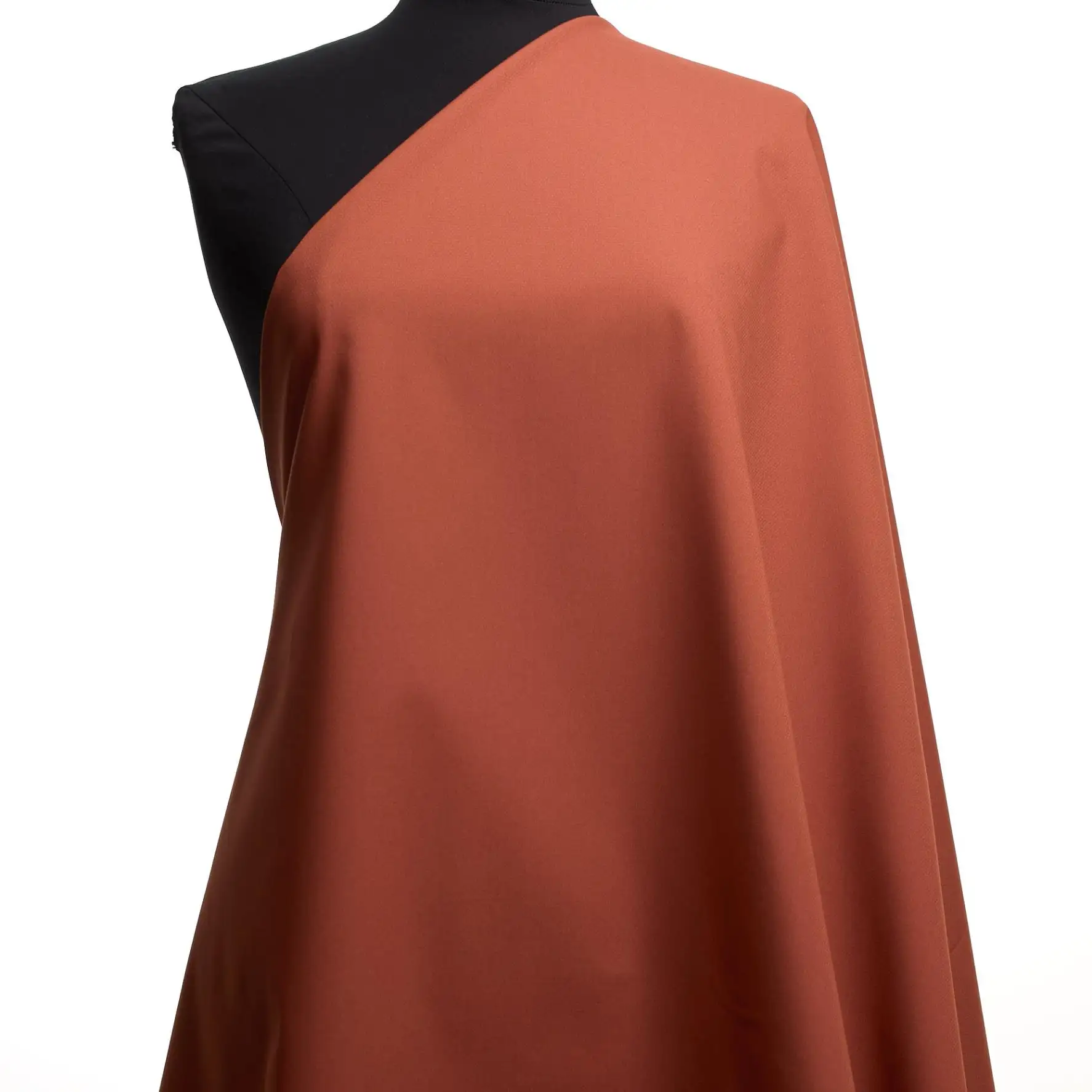 ผ้า Deadstock ที่ยั่งยืนและมีคุณภาพพรีเมี่ยม: ผ้าฝ้ายยืดหยุ่นในสีแดง: เฉดสีของผ้าสีชมพูและสีแดงสำหรับกางเกง