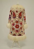 Personnaliser la nouvelle mode femmes Teddy fourrure veste d'hiver long manteau en fausse fourrure Suzani broderie en gros femmes vêtements d'hiver nouveau