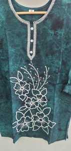 Chickenkari Kaftan Short Kurti Trendy Cómodo Poliéster/Crepé Bordado Estilo Casual para Primavera Otoño Temporadas - Product Image 3