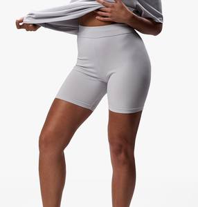Short de sport confortable pour femmes nouveau design vêtements de sport pour femmes vente en gros de shorts de sueur de couleur unie shorts respirants pour femmes - Product Image 6