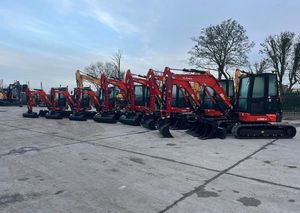 Kubota <b>mini</b> excavator - Product Image 5