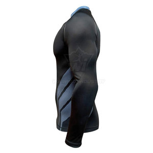 Rashguard de sport pour homme à manches longues, conçu pour l'entraînement flexible et la course à pied, fabriqué avec un matériau durable pour une liberté de mouvement athlétique totale. - Product Image 4