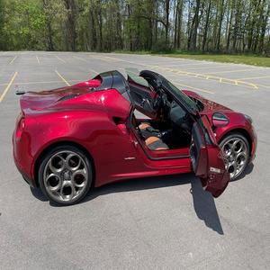 ¡Oferta Imperdible! Alfa Romeo 4C Spider 33 Stradale Tributo 2020 Súper Limpio, Tracción Trasera, Convertible de Lujo - Product Image 4