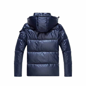 Venta al por mayor por encargo Unisex invierno ligero cálido acolchado chaquetas con capucha abrigo plegable burbuja ultraligero chaqueta acolchada para los hombres - Product Image 4