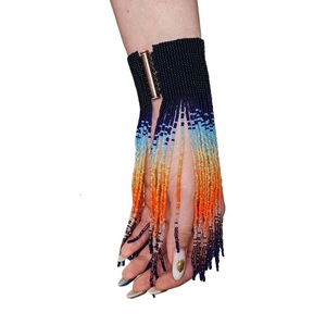 Brazalete de cuentas ajustable, diseño personalizado, brazalete de cuentas de estilo bohemio hecho a mano puro con opción de logotipo - Product Image 3