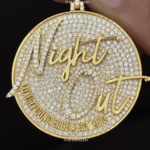 Pendentif unisexe hip-hop en argent sterling avec logo personnalisé, moissanite VVS, coupe ronde brillante - Product Image 4