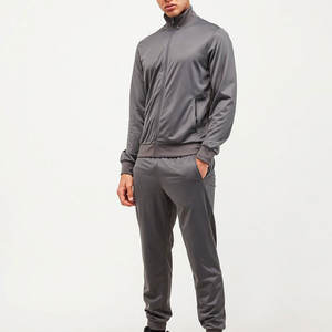 Ensemble survêtement jogging pour homme en molleton 100% coton avec logo personnalisé, impression numérique, sweat-shirt à capuche zippé et pantalon pattes d'éléphant - Product Image 5
