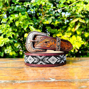 Cinturón Unisex de Cuero Genuino Estilo Western Nostálgico, Diseño con Cuentas Talladas a Mano, Hebilla de Latón OEB, Bordado, Longitud Personalizada, Tallas R y M - Product Image 3