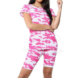 Conjuntos de camiseta y pantalones cortos de Pekín de manga corta personalizados para mujer para la decoración de agujeros únicos de moda de verano caliente - Product Image 1