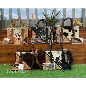 Vente chaude de luxe usiné à la main en cuir de vachette véritable sac fourre-tout à bandoulière et portefeuille à trois volets 2 pièces Combo Set pour femmes - Product Image 1