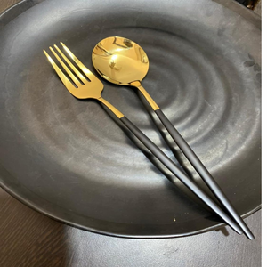 Vente en gros 18/10 de couverts design de haute qualité Couverts dorés Passe au lave-vaisselle Matériau métallique - Product Image 1