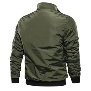 Chaqueta de bombardero para exteriores duradera para hombres con acabado repelente al agua y opciones en blanco OEM personalizadas para la temporada de invierno - Product Image 2