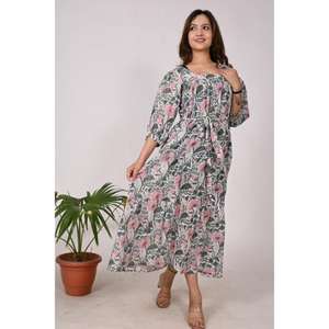 Robe bohème en coton faite à la main pour femmes robe de soirée d'été longue de style ethnique avec taille naturelle - Product Image 3