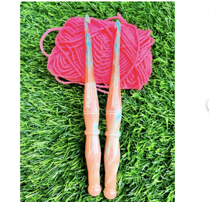 Crochets en résine époxy faits à la main Aiguille à crochet ergonomique de 3mm à 12mm de tailles différentes Aiguille à tricoter à manche souple de l'Inde - Product Image 3