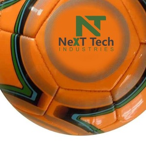 Ballon d'entraînement de football en matériau PU à des fins d'entraînement avec conception personnalisée et logo personnalisé par Next Tech Industries - Product Image 5