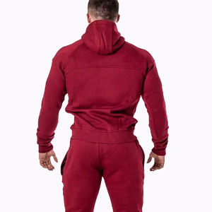 Vente en gros de survêtement de haute qualité avec logo personnalisé pour hommes, décontracté, nouveau style, respirant, séchage rapide, couleur grise, meilleur matériau à des prix abordables - Product Image 2