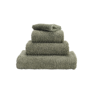 Factory Direct Sale <b>White</b> Hotel 100% Egyptian Cotton Big <b>Bath</b> <b>Towel</b> Super Soft Embroidered Logo Hotel <b>Towel</b> - Product Image 5