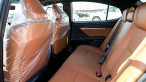 Toyota Camry Híbrido Usado - Product Image 3