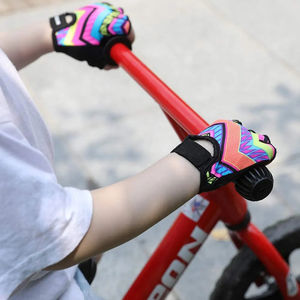 2025 Custom Outdoor Sport Golf <b>Gloves</b> Custom Logo Wrist Length Thermal Unisex Wholesale Pakistan - Product Image 4