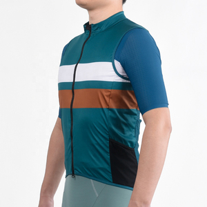 Logotipo personalizado de los hombres a prueba de viento ligero prendas de vestir exteriores con bolsillos Soft Shell Chaleco de ciclismo sin mangas - Product Image 4