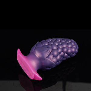 Jouet sexuel anal - Plug anal en silicone unique en forme de mûre pour jeux SM en extérieur - Product Image 1