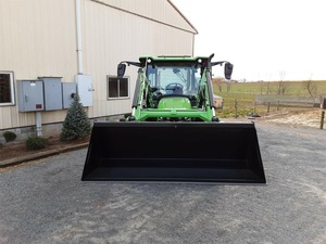 รถไถเดินตาม Deutz-Fahr 5080D 42 แรงม้า พร้อมชุดตักดินด้านหน้า ระบบส่งกำลังด้วยเกียร์ปั๊ม รับประกัน 3 ปี สำหรับใช้งานในฟาร์ม - Product Image 3