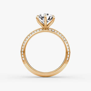 Anillo Solitario Redondo de Lujo con Borde de Cuchilla Refinado, Acabado en Oro Blanco Elegante y Estilo Contemporáneo con un Toque de Lujo - Product Image 4