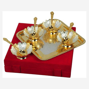 Juegos de Cuencos Alemanes de Latón Antiguos para Bodas, Calidad Premium, Hechos a Mano, Diseño Clásico, Metal Pulido, Ecológicos, Personalizables - Product Image 1