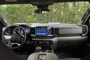 CHEVROLET SILVERADO 1500 LT TRAIL BOSS 4X4 2022 D'OCCASION (LHD/RHD) - Product Image 3