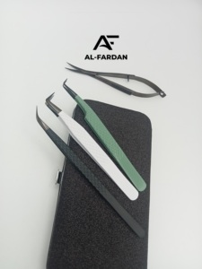 Pinzas de pestañas de acero inoxidable sostenibles personalizadas con puntas de plasma negras probadas a mano Pinzas de pestañas de extensión de fibra - Product Image 4