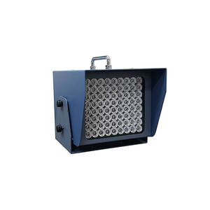 Dispositif de détection de véhicule de passage COMLASER Illuminateur IR mobile sans fil solution de dissipation thermique limite de réflexion - Product Image 1