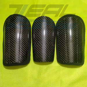 Protège-tibia de football en matériau pp et tampons eva, logos personnalisés imprimés, protège-tibia de football fabriqués au pakistan - Product Image 1