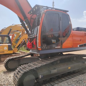 DOOSAN usado, año real 2022, alta potencia, casi nuevo, hecho en COREA, EXCAVADORA DE 20 TONELADAS - Product Image 2