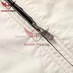 แจ็กเก็ตหนังแท้ปักลายสำหรับผู้ชายฤดูใบไม้ร่วงฤดูหนาวมีฮู้ดแฟชั่นผ้าฟลีซให้ความอบอุ่นทรงหลวมเหมาะสำหรับอุปกรณ์มอเตอร์ไซค์ - Product Image 6