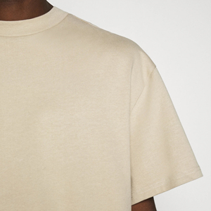 เสื้อยืดบ็อกซี่น้ำหนักเบาสำหรับผู้ชายผ้าคอตตอนแห้งเร็วผ้าคอตตอน100% พิมพ์โลโก้ตามสั่งสไตล์สตรีทแวร์บริการ OEM - Product Image 6