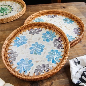 Plateau de service en rotin nacre, plateau en rotin mosaïque fabriqué au Vietnam, haute qualité avec poignée - Product Image 4