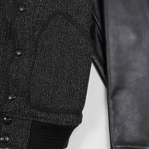 แจ็คเก็ตวาร์ซิตี้แบบกำหนดเองได้ ตัวเสื้อทำจากผ้าขนสัตว์ แขนเสื้อทำจากหนัง เหมาะสำหรับใส่ในร่มและกลางแจ้ง สำหรับผู้ชาย - Product Image 5