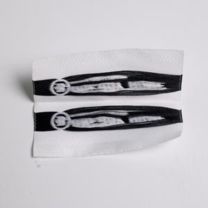 Étiquettes de vêtements tissés à haute densité étiquettes en coton personnalisées avec logo de marque pour une utilisation de vêtement de mode - Product Image 4