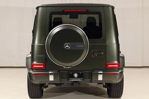 เมอร์เซเดส-เบนซ์ G550 รุ่นปี 2024 รุ่น Final Edition จำนวน 1 ใน 1500 คัน เครื่องยนต์ดีเซล V8 ทวินเทอร์โบ ยาง R20 สีเขียวมะกอกแม็กโน่ รถ SUV อุปกรณ์ครบครัน - Product Image 5
