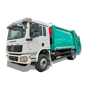 Camioneta Doble Cabina con Volante a la Izquierda, Interior Oscuro R17, Portaequipajes de Aluminio en el Techo, Techo Panorámico, Visión Trasera de 360° - Product Image 3